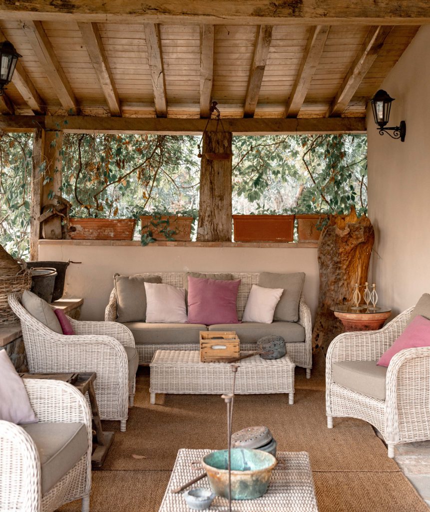 Spazio esterno nella campagna toscana